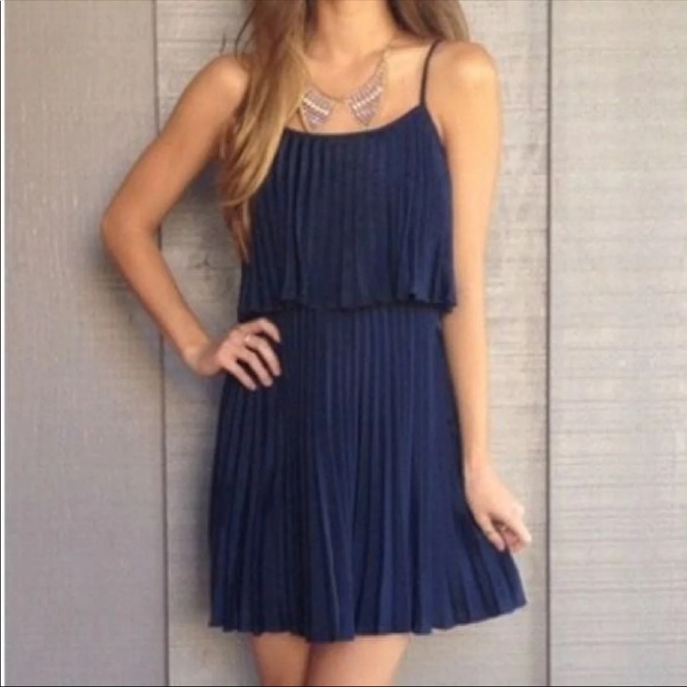 Forever21 navy pleated ruffle mini dress